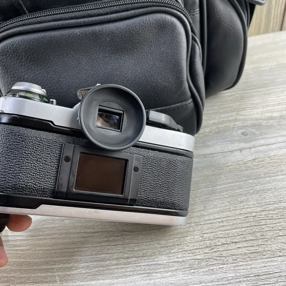 Canon AE-1 35mm SLR Film Camera w/ 50mm f/1.4 FD Lens